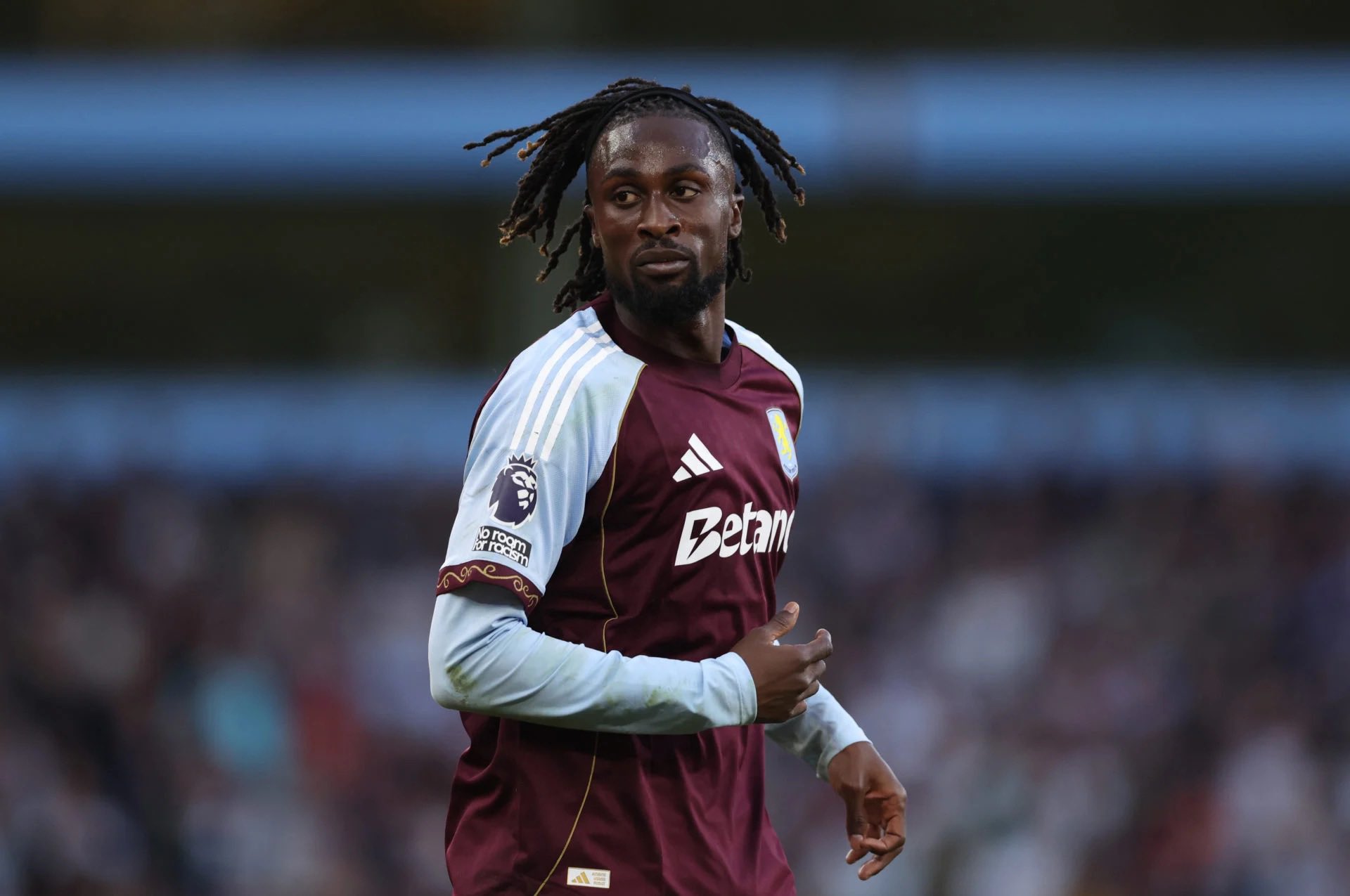 电讯报&FM：尤文图斯有意截胡盖桑加盟水晶宫的转会