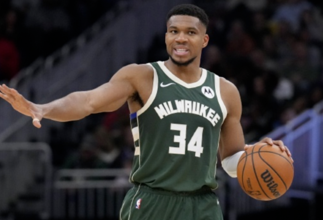 勇士神操作！热烈追求字母哥，还能送出追梦格林